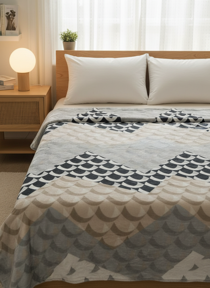 CozyWave Ultra-Soft Geometric pattern Winter Blanket – Warm, Lightweight & Skin-Friendly Bed Comforter for Kids & Adults (Double Bed)